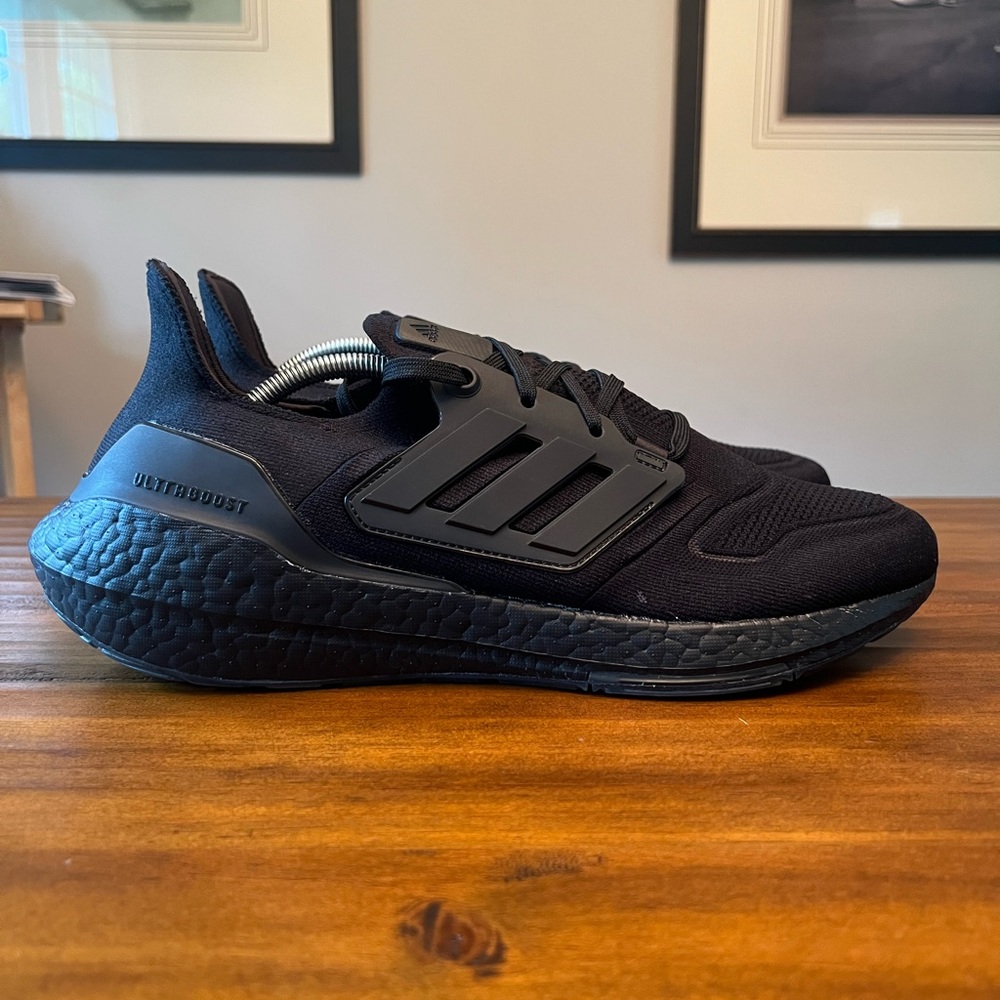Adidas Ultra Boost 22 'Triple Black' Men’s Size 12